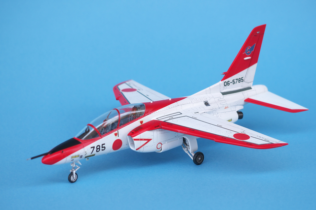 ハセガワ 1/72 T-4 第13飛行教育団”レッドドルフィン”: 飛行機プラモ 