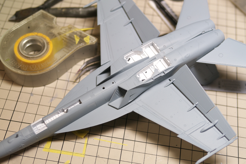 ハセガワ 1/72 F/A-18F アドバンスド スーパーホーネット 製作9: 飛行機プラモしか作れないBlog